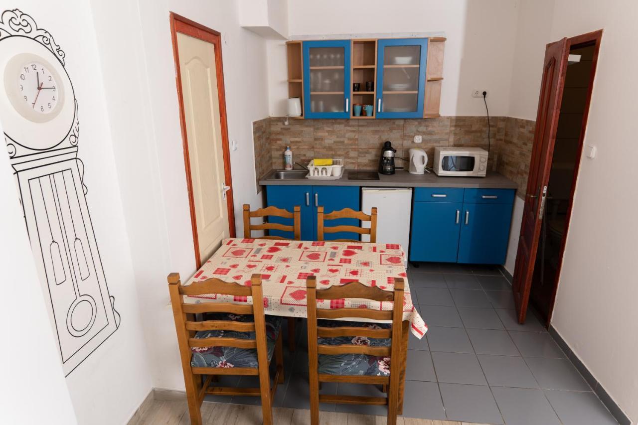 Pelso Apartman ซามาร์ดี ภายนอก รูปภาพ